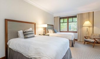 100 Bachelor Ridge Rd 3305, Avon, CO 81620