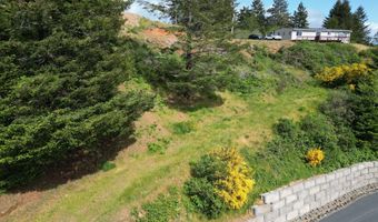 6877 PACIFIC TERRACE Dr, Brookings, OR 97415