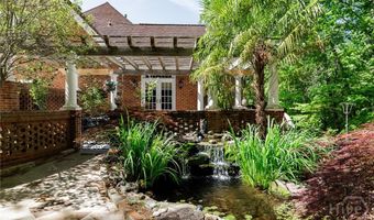 101 Middleton Ct, Athens, GA 30606