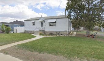 413 S Clark St, Powell, WY 82435