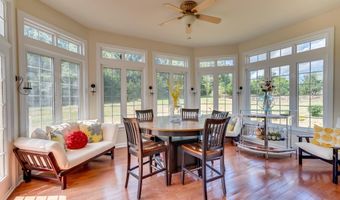 22371 DOLOMITE HILLS Dr, Ashburn, VA 20148