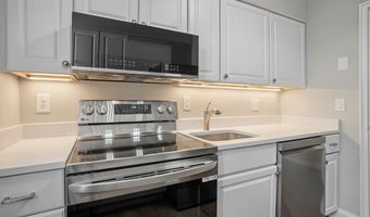 1315 S WALTER REED DR # 17101 204, Arlington, VA 22204
