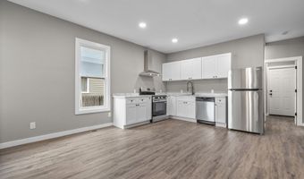 149 Shelton St, Bridgeport, CT 06608