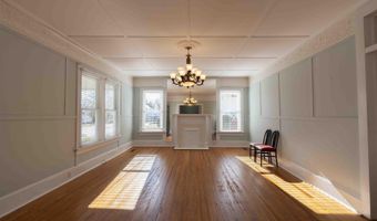 102 Wardlaw St, Abbeville, SC 29620