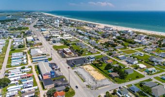 413 W Fort Macon Rd, Atlantic Beach, NC 28512