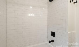 107 Beverly Rd, Asheville, NC 28805