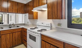 5090 Likini St 501, Honolulu, HI 96818