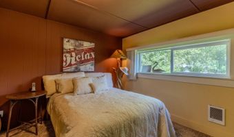 78930 Middle Fork Ln, Bates, OR 97817