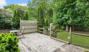 37 Charles St, Barrington, RI 02806