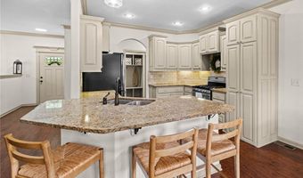 25 Halifax Ln, Bella Vista, AR 72714