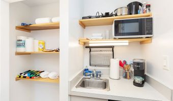 2450 Prince Edward St 506A, Honolulu, HI 96815