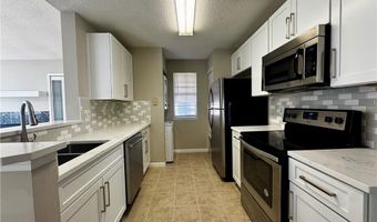 1107 Sandy Lane Dr, Alpharetta, GA 30022