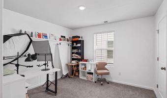 1242 Kilead Ct, Boiling Springs, SC 29316