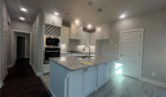 7202 SW Basswood Ave, Bentonville, AR 72713