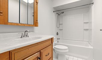 1112 Berkeley Ave, Beachwood, NJ 08722
