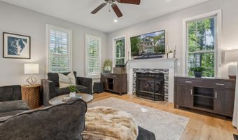 3273 ARUNDEL ON THE BAY Rd, Annapolis, MD 21403
