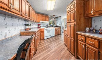 1585 Richards Dr, Allegan, MI 49010