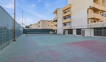5310 Zelzah Ave 302, Encino, CA 91316