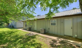 238 E 21st St, Baxter Springs, KS 66713