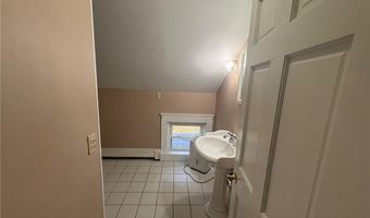 27 Matteson St, Coventry, RI 02816