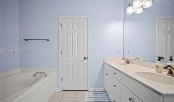 142 Regent Ave, Bluffton, SC 29910