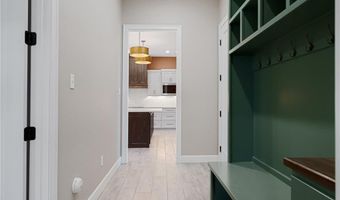 405 Waggoner Ln, Barling, AR 72923