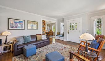 1376 Versailles Ave, Alameda, CA 94501
