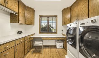 2609 Lakeview Dr, American Falls, ID 83221