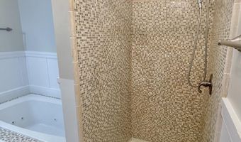 1819 DUFFIELD Ln, Alexandria, VA 22307