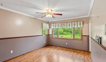 123 Rose Vidot Dr, Amsterdam, NY 12010