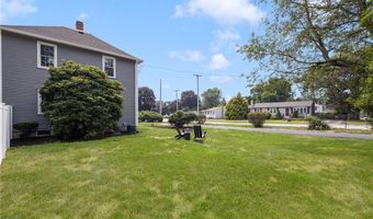 6 LARKSPUR Rd, Warwick, RI 02886