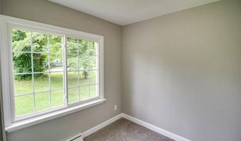 3531 Hoover Dr, Alton, IL 62002