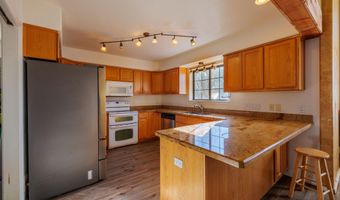 101 MEADOW Cir, Bloomfield, NM 87413