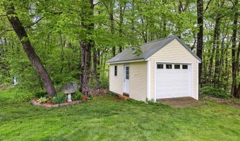 55 Robinson Ln, Barrington, NH 03825