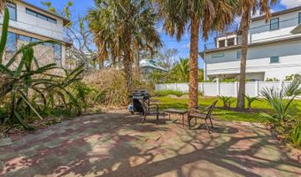 109 MAPLE Ave, Anna Maria, FL 34216