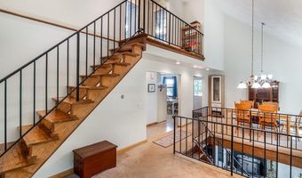 81 Shippee Rd, East Greenwich, RI 02818