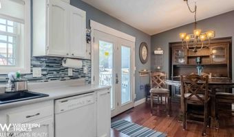 2303 W 39th St, Casper, WY 82604