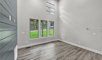 4 Ely Ln, Bella Vista, AR 72714