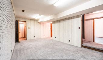 2105 N St, Aurora, NE 68818