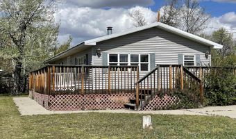 316 S 7th St, Thermopolis, WY 82443