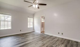 202 Woodlawn Dr, Keene, TX 76059