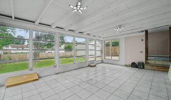 3255 Winding Creek Dr, Columbus, OH 43223