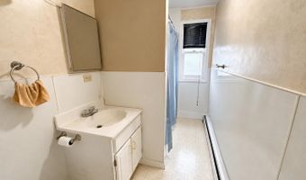 107 Strafford St, Berlin, NH 03570