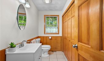 24 Poppy Hill Dr, Johnston, RI 02919
