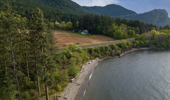 5000 MITCHELL POINT Dr, Hood River, OR 97031