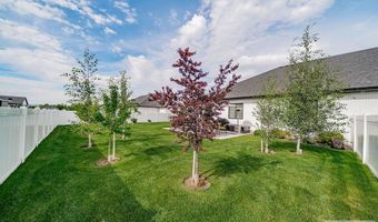 644 Silvermaple Dr, Ammon, ID 83401
