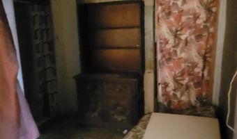 910 S Ninth St, Augusta, AR 72006