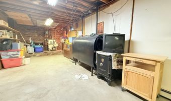 41 Wheeler Ave, Charlestown, NH 03603