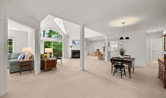 9 Blue Meadow Ct 9, Bourne, MA 02532