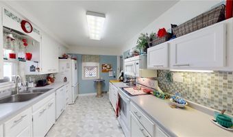 1015 W William St, Albert Lea, MN 56007